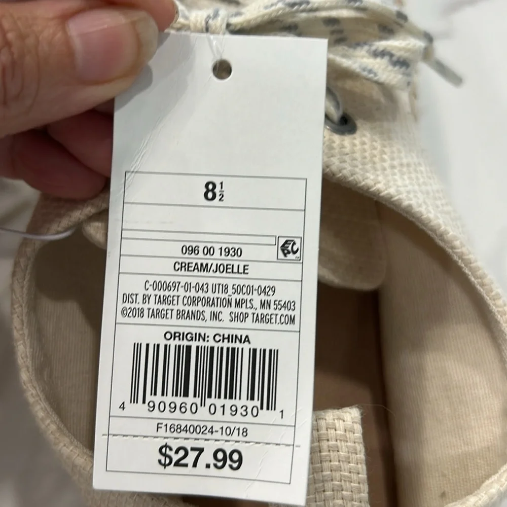 Universal Thread New With Tags Cream Joelle Espadrille Lace Up Shoes. Size 8 1/2